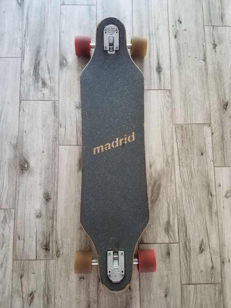 MADRID LONGBOARD SKATEBOARD