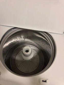Whirlpool Washer + Dryer + GE Refrigerator – Purchased Oct 2025 – Excellent Condition