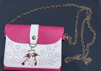 Small pink and white cross bag