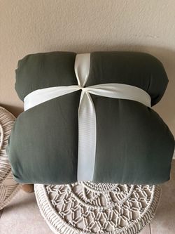 Green Comforter- Queen size