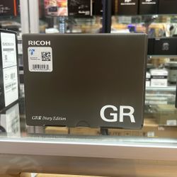 Ricoh GRIII Diary Edition 