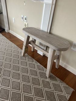 Accent Bench 