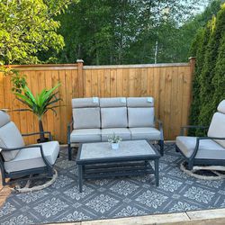 Brand New Outdoor Costco Furniture Aluminum Frame / Sunbrella Cushions All