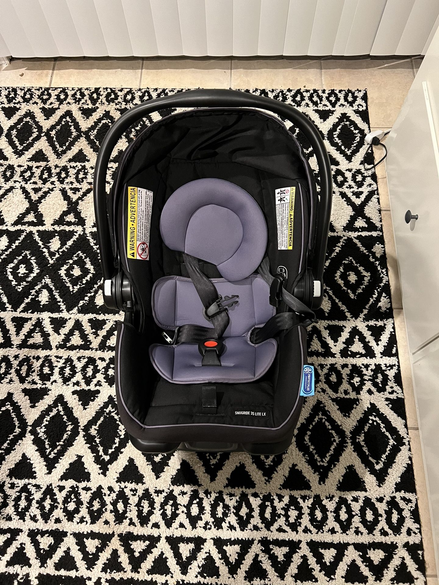 Graco Baby Rear Facing Car Seat And Stroller