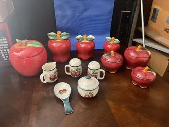 🍎 Vintage Apple Canister Set – 7 Pieces + Sugar Spoon Set 🍎