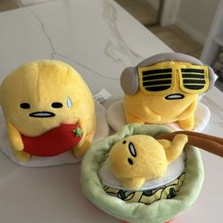 Gudetama Plushie Set