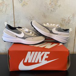 Nike Waffle One Size 2Y 