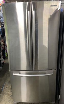 Stainless Samsung French Door Refrigerator with Twin Cooling