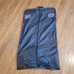 Briggs & Riley Baseline Trifold Garment Bag Cover Travel Suit Sleeve
Grey OEM. Pre-owned, good shape, please see photos for details.
All heavy-duty z