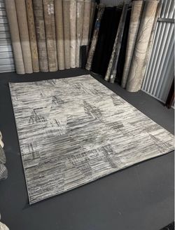 Great Condition Costco Nourison Messina Gray 6x9 Area Rug