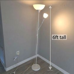 6 ft tall floor standing lamp with flexible secondary lights reading lamp