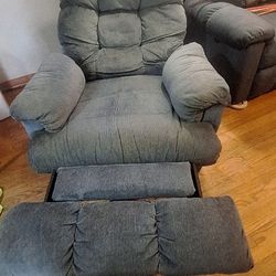 Recliners 