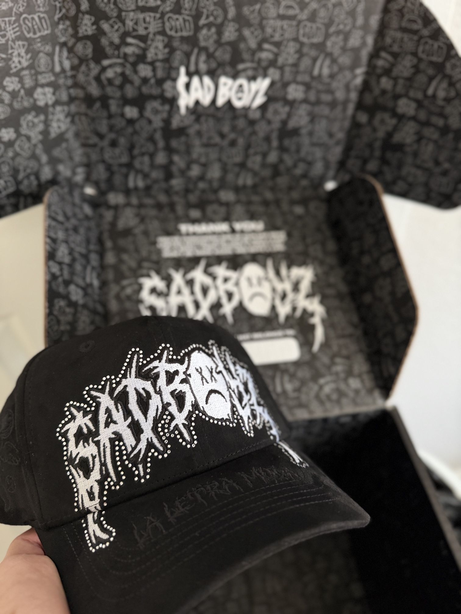 Sad Boyz La Letra Muda