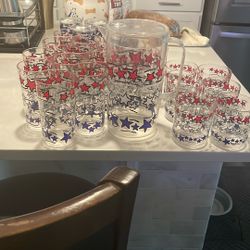July 4 heavy duty, pitcher, and glasses