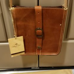 NWT PATRICIA NASH CROSS BODY LEATHER