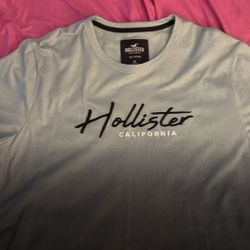 Hollister Ombre T-shirt XL Light to Dark Blue