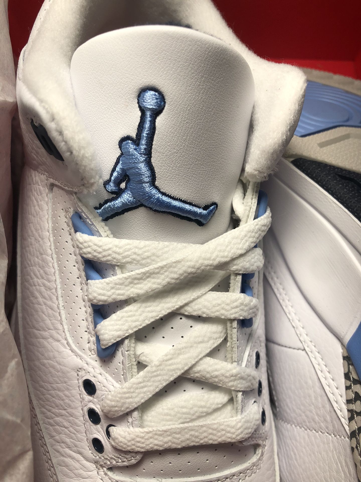 Air Jordan 3 Retro - UNC 2020