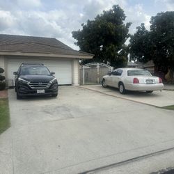 2000 Lincoln Town  Cartier 