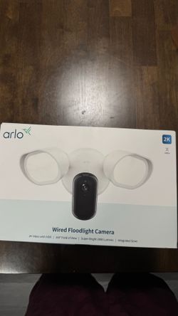 Security light motion detection and live recording