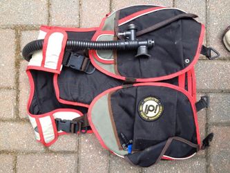 SCUBA dive BC. Mens