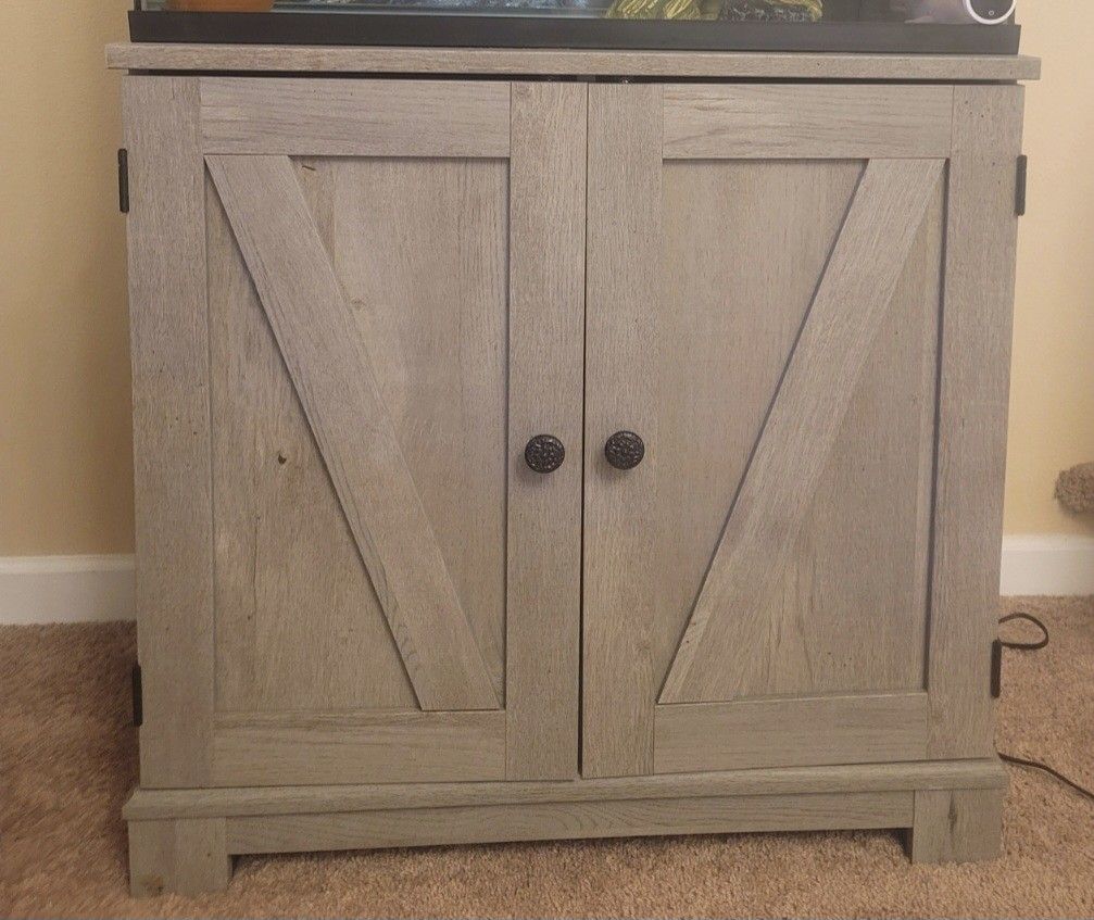 Fish Tank Stand (Washed Grey Oak Finish)
