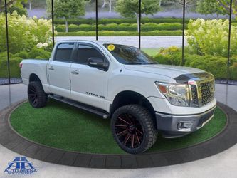 2018 Nissan TITAN