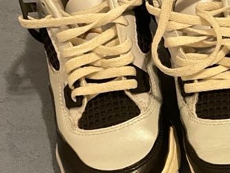 Air Jordan 4 Retro Kids Sneaker Left