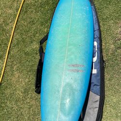 5’10” Twin fin Fish Surfboard And Bag