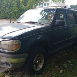 1998 Ford Explorer
