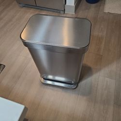 TRASH CANE SIMPLEHUMAN 55 LITER  14.5 GALLON