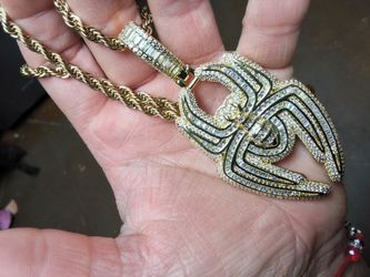 Icedout Spiderman pendant and 22" rope chain