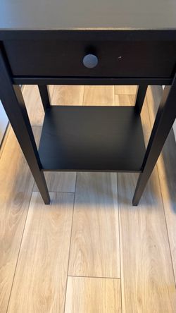 End Table/Night stand