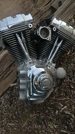 2009 FXDC engine