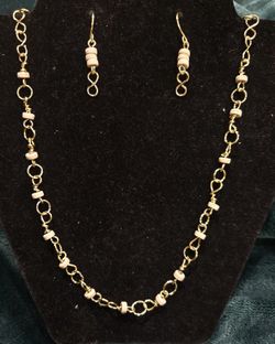Set Necklace And Errings Wire And Natural Stone