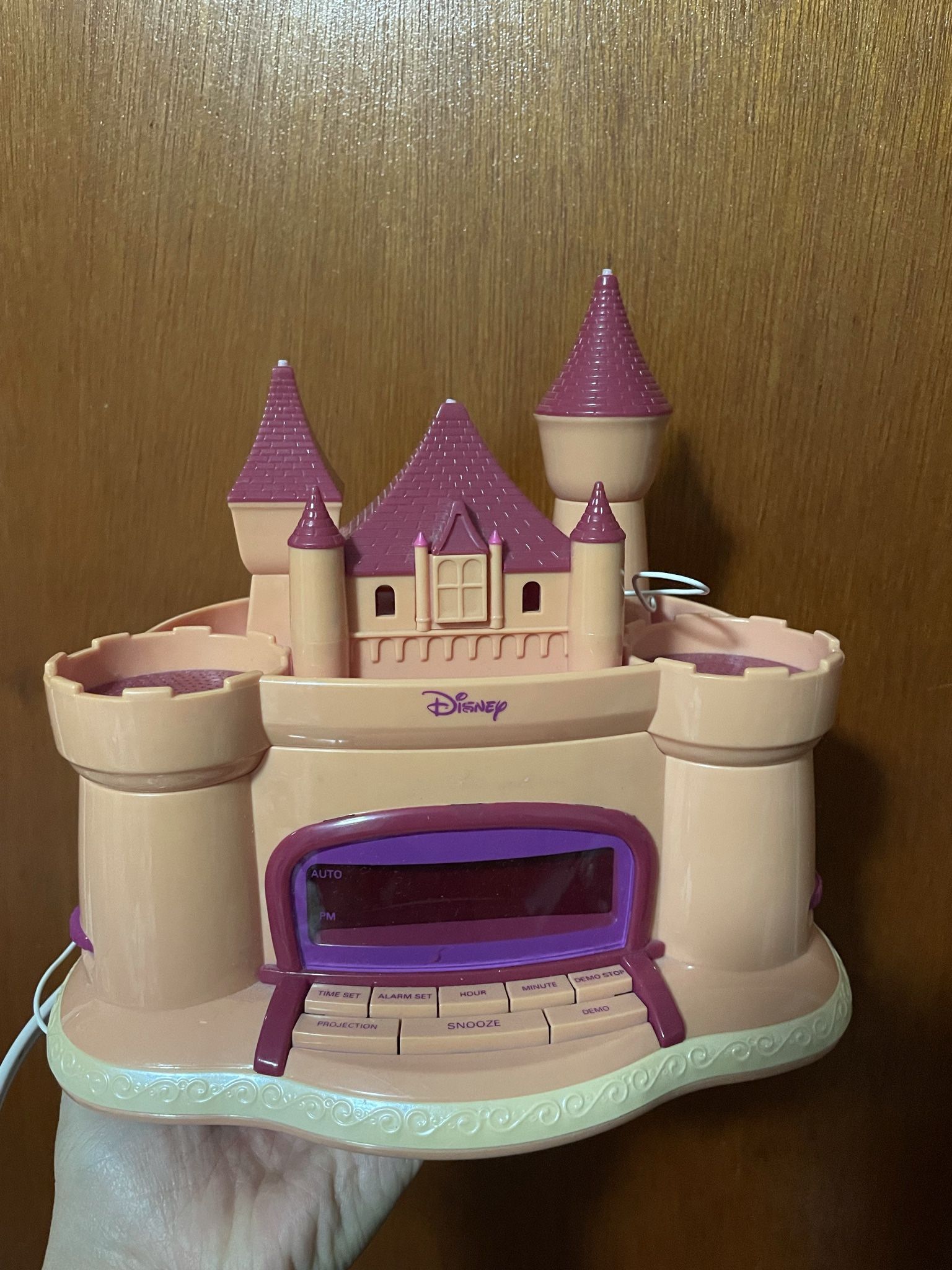 Disney Princess Castle Star Night Pink Alarm Clock Am/Fm Radio Projector! Wake up to Princesses singing and talking to you, AM/FM Radio or a buzzer! P