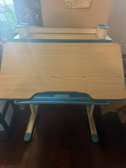 Student Study Table