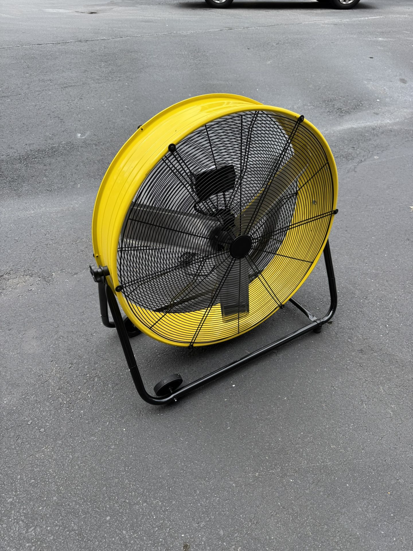 INDUSTRIAL FAN ( 32”)