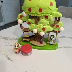 Bluey Treehouse 