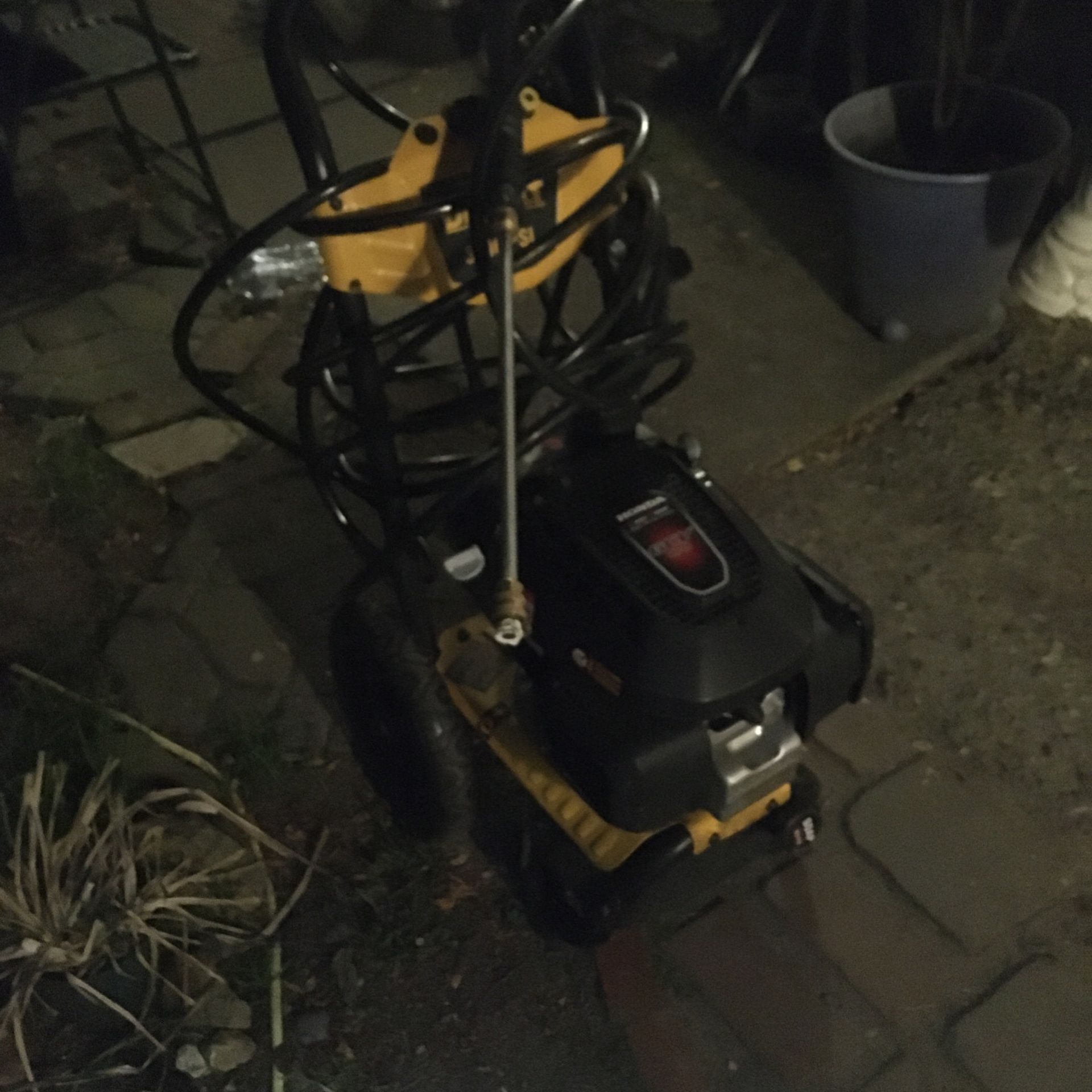 Dewalt 3100 Psi Pressure Washer for Sale in Federal Way, WA OfferUp