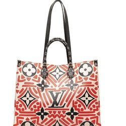 Louis Vuitton
Monogram Giant Crafty Onthego GM