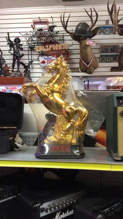 Horse Statue Gold Leaf