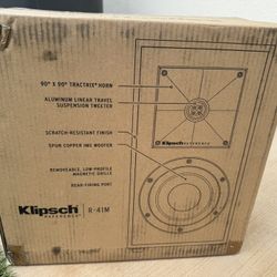 Klipsch R-41M Bookshelf Speaker Pair