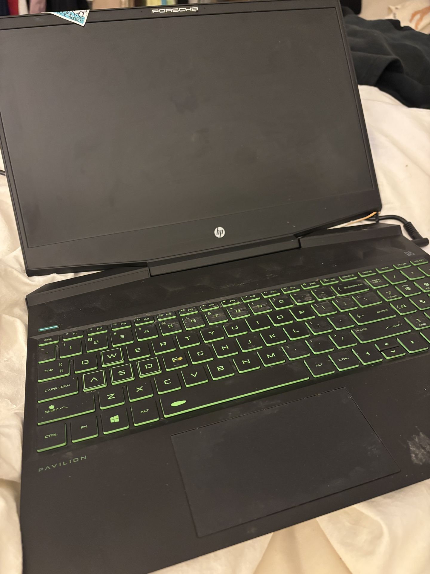 Hp Pavilion Gaming Laptop (check Description)