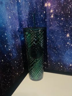 Venti Studded Cup