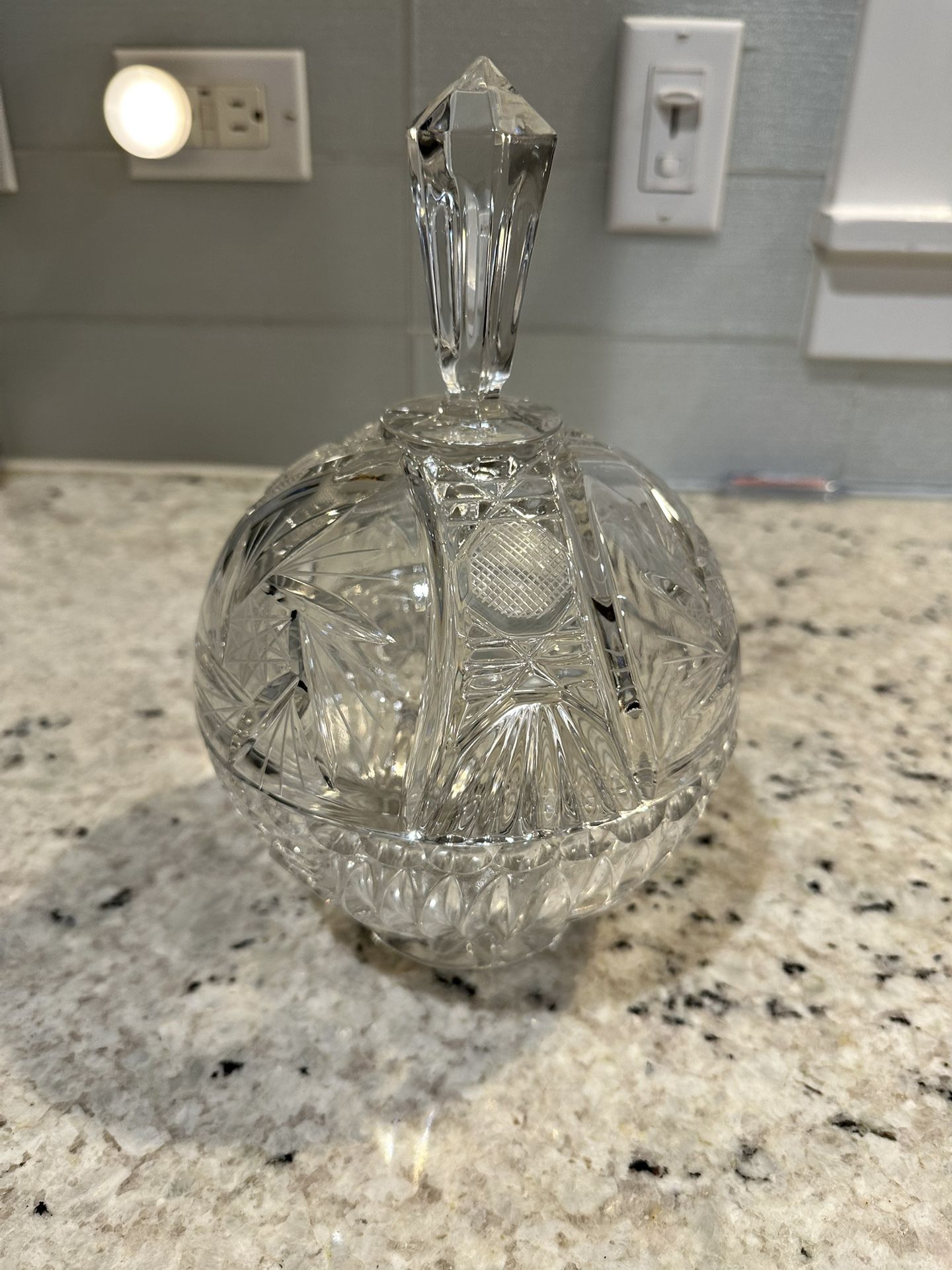 Vintage Crystal Globe Candy Dish w/beautiful Design