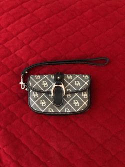 Dooney & Bourke Logo Wristlet