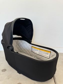 Baby Jogger Bassinet / Pram – Black