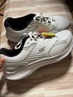 Skechers GO RUN Men's Shoes size 10.5