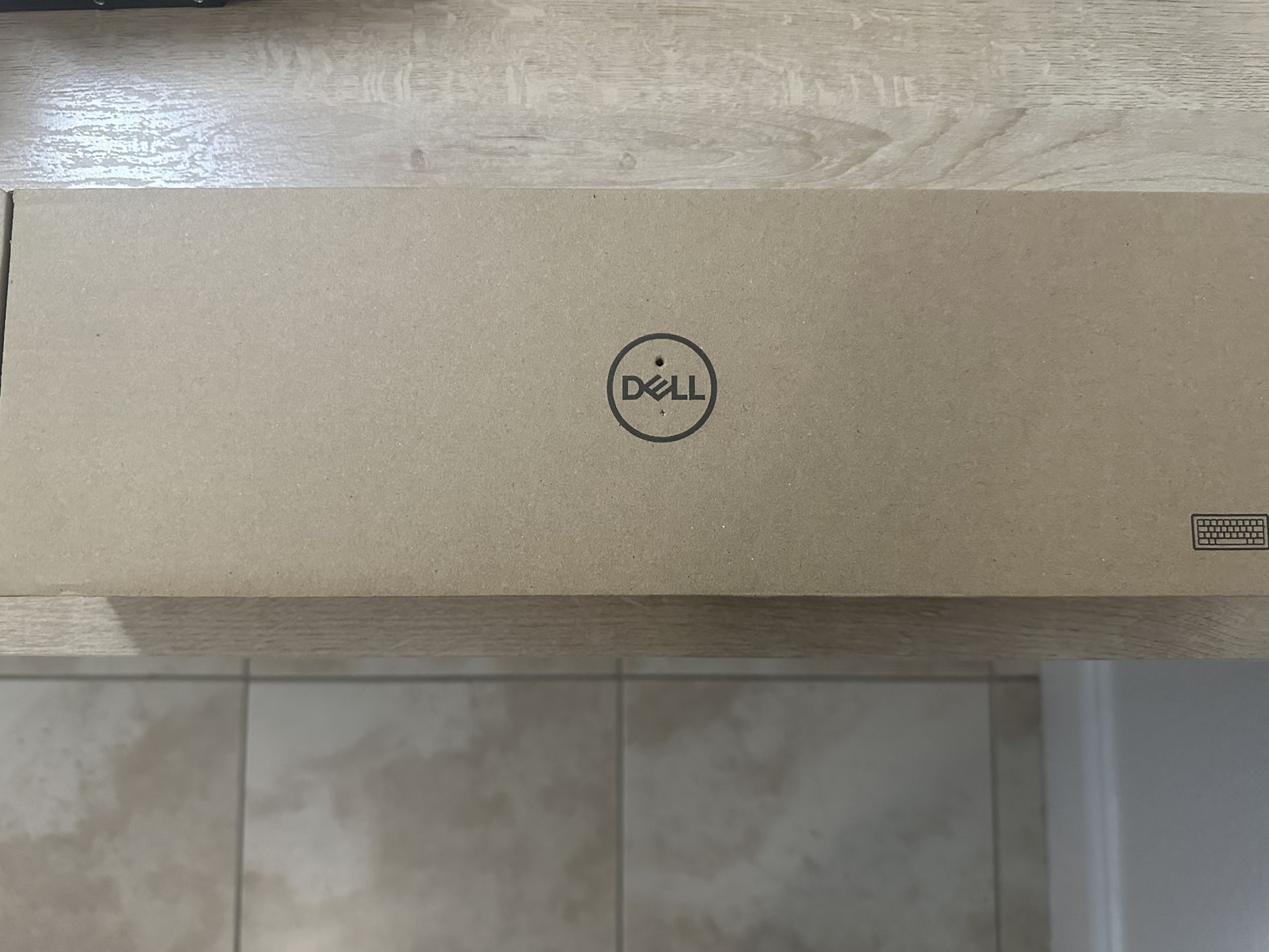 New Wireless Dell Black Keyboard And Mouse