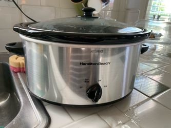 Slow cooker